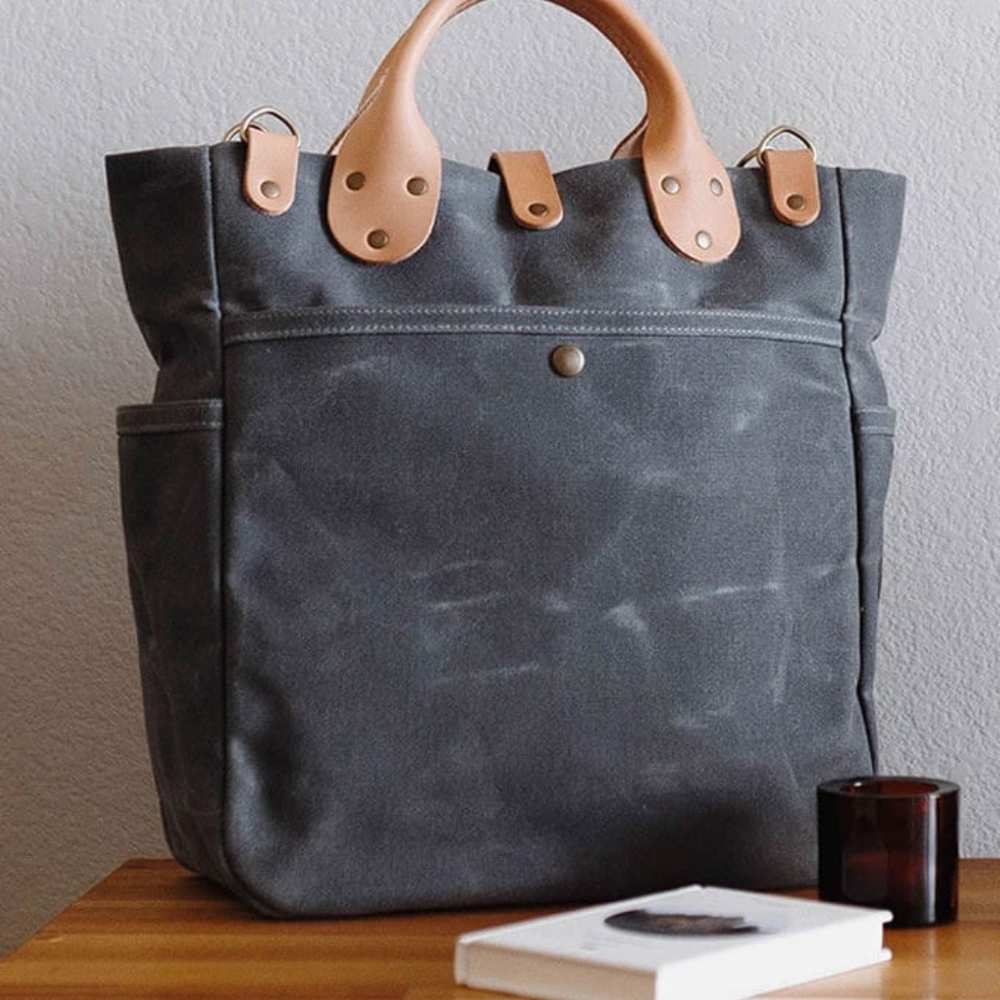 Winter Session Black Waxed Canvas Garrison NWOT